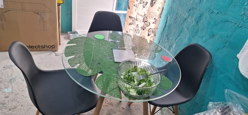 Comedor Mesa T8 + 4 Sillas Oslo